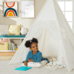 6321 Playskool Magnatab Glow Lifestyle4